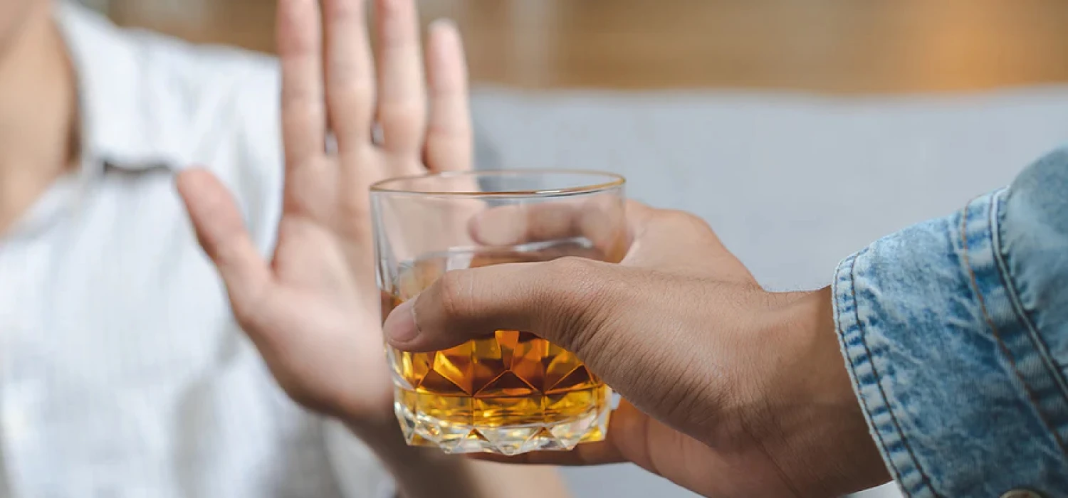 Wszywka alkoholowa (Esperal). Jak działa wszywka alkoholowa?