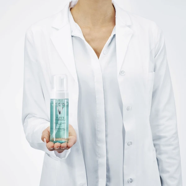 Vichy Purete Thermale, pianka oczyszczająca, przywracająca blask skóry, 150 ml