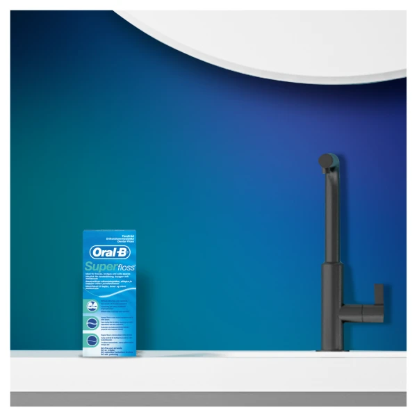 Oral-B Super Floss, nić dentystyczna do czyszczenia aparatów ortodontycznych i mostów, 50 sztuk