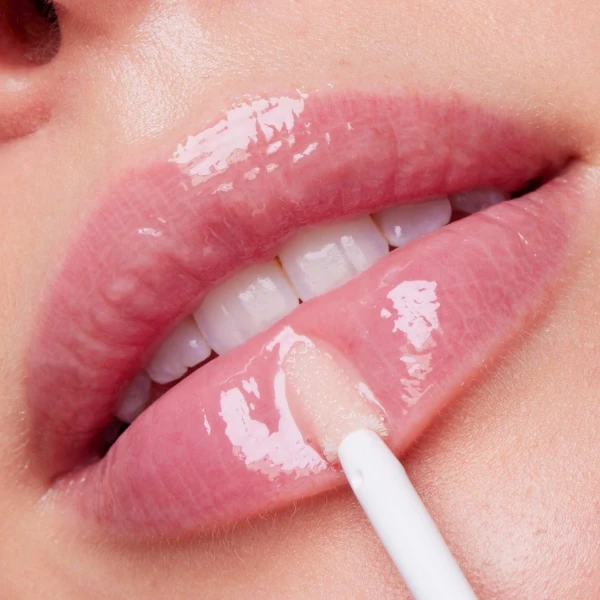 Nuxe Very Rose, nawilżające serum powiększające usta, 8 ml