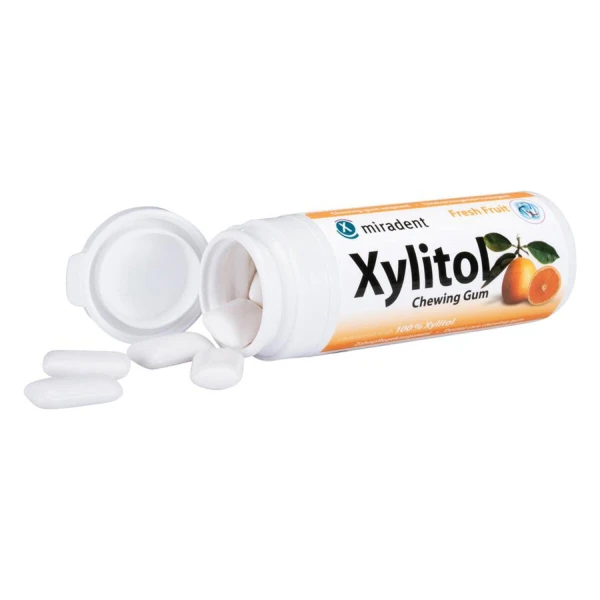 Miradent Xylitol, guma do żucia z ksylitolem, smak owoców cytrusowych, 30 sztuk