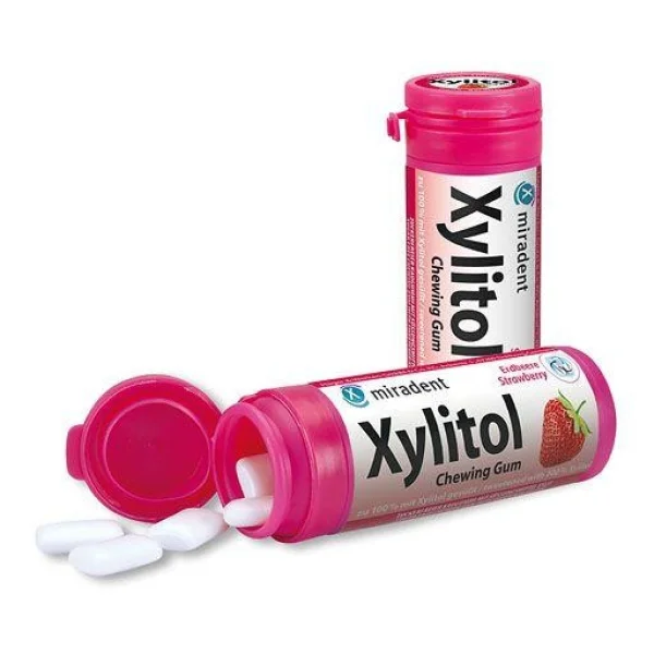 Miradent Xylitol, guma do żucia z ksylitolem, smak truskawkowy, 30 sztuk